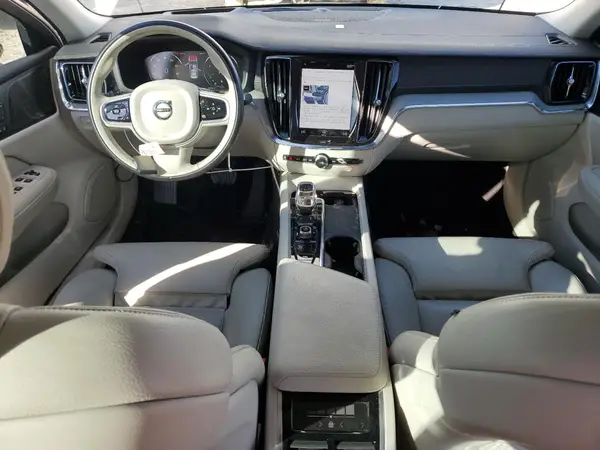 7JRL12FL4NG165301 2022 VOLVO S60 - Image 8
