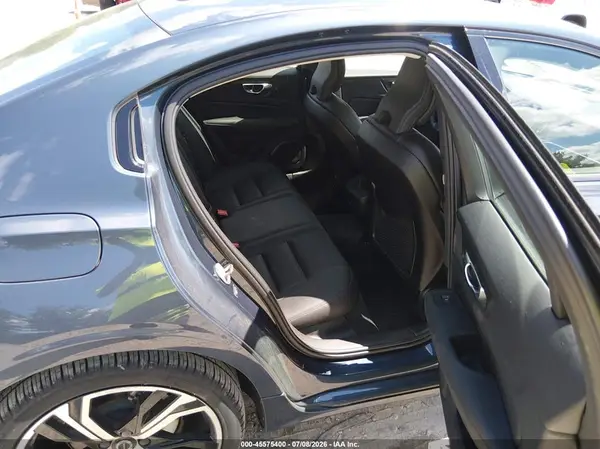 7JRL12FL5RG282553 2024 VOLVO S60 - Image 8