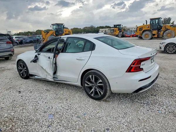 7JRL12FL6RG310344 2024 VOLVO S60 - Image 2