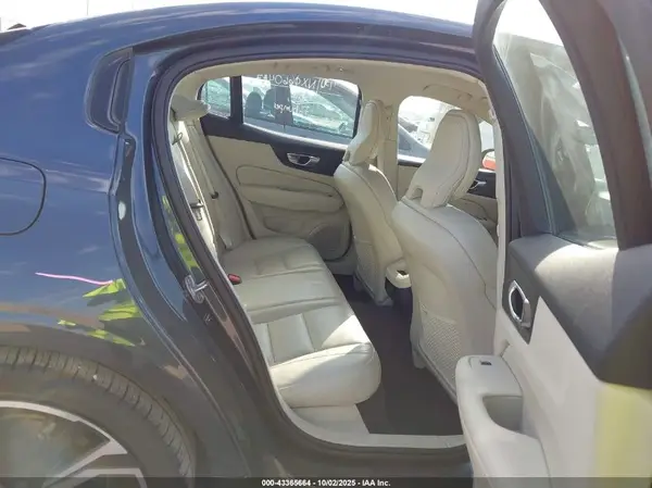 7JRL12FL8RG297516 2024 VOLVO S60 - Image 8