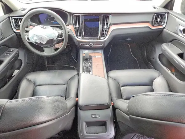 7JRL12FL9RG280756 2024 VOLVO S60 - Image 8