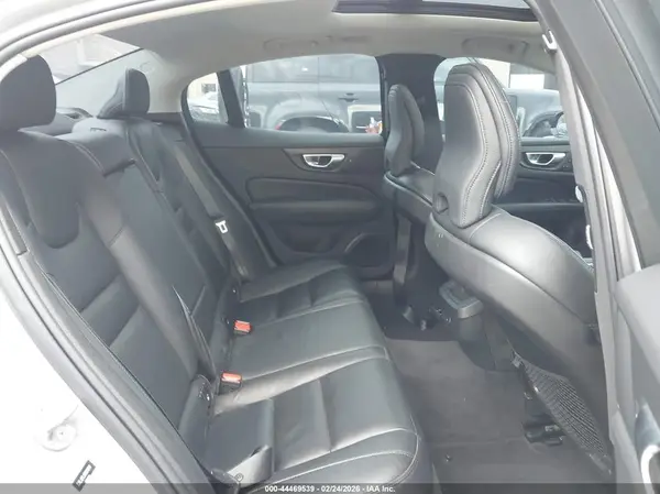 7JRL12FL9RG281048 2024 VOLVO S60 - Image 8