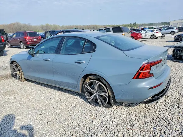 7JRL12FL9RG309348 2024 VOLVO S60 - Image 2
