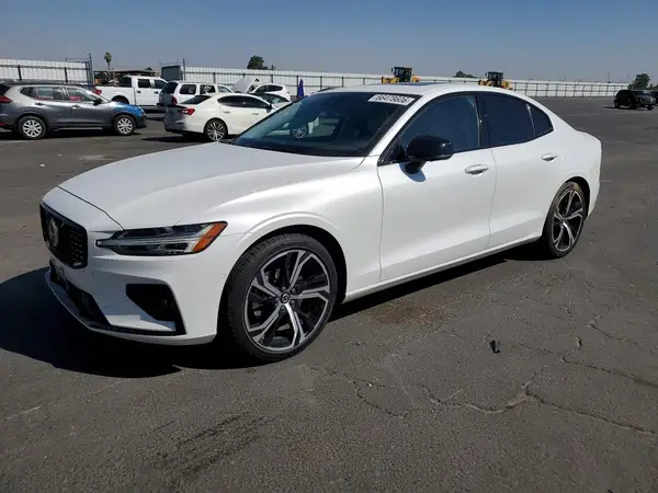7JRL12FLXPG244717 2023 VOLVO S60 - Image 1