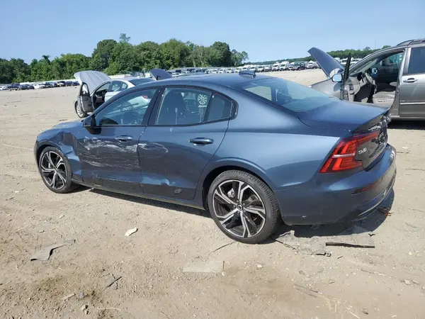 7JRL12FV1PG234367 2023 VOLVO S60 - Image 2