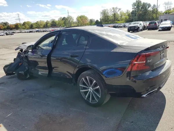 7JRL12FZ0NG172363 2022 VOLVO S60 - Image 2