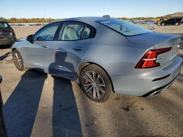 7JRL12FZ3NG179288 2022 VOLVO S60 - Image 2