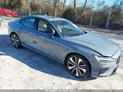 7JRL12FZXNG174475 2022 VOLVO S60