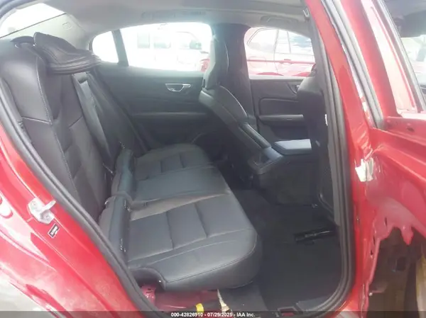 7JRL12FZXNG189851 2022 VOLVO S60 - Image 8