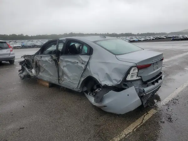 7JRL12GC3SG367377 2025 VOLVO S60 - Image 2