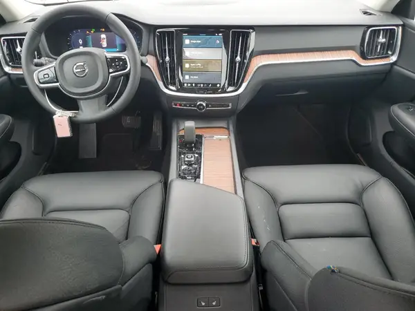 7JRL12GC5SG364884 2025 VOLVO S60 - Image 8