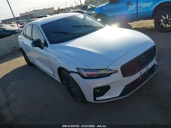 7JRL12TH1RG294814 2024 VOLVO S60 - Image 1