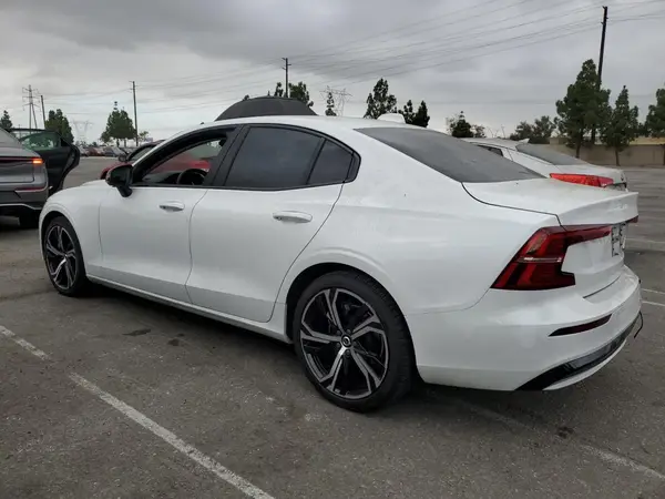 7JRL12TK0RG291303 2024 VOLVO S60 - Image 2