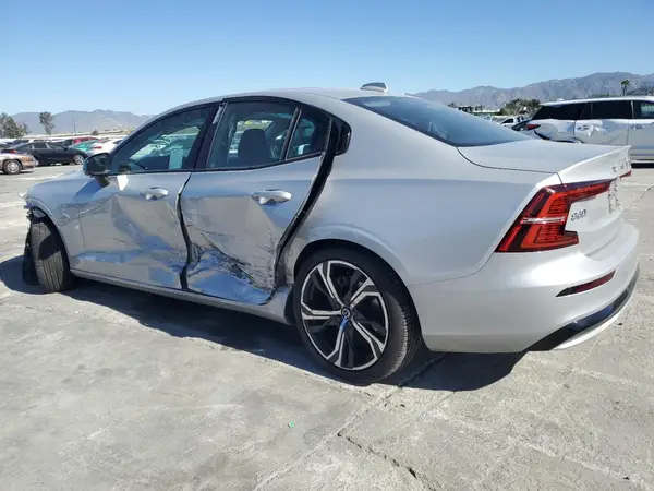 7JRL12TK1RG309467 2024 VOLVO S60 - Image 2