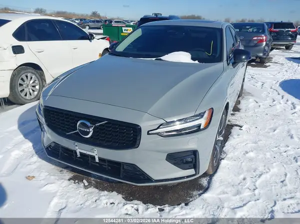 7JRL12TK2RG324947 2024 VOLVO S60 - Image 2