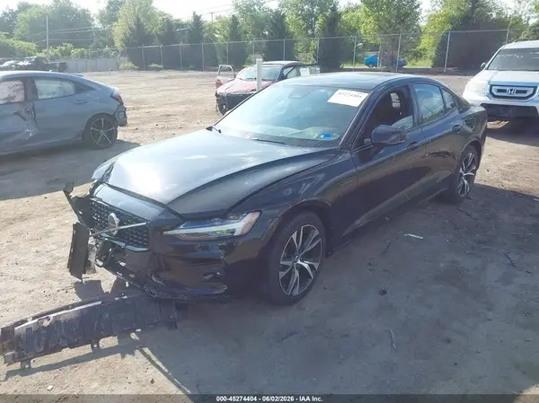 7JRL12TK5RG297324 2024 VOLVO S60 - Image 2
