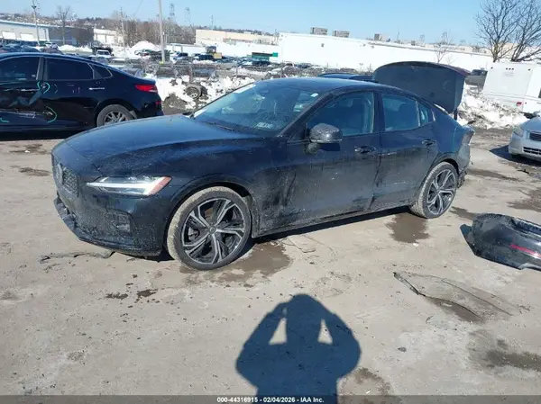 7JRL12TK6RG323915 2024 VOLVO S60 - Image 2