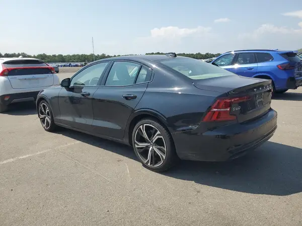 7JRL12TK7RG285773 2024 VOLVO S60 - Image 2