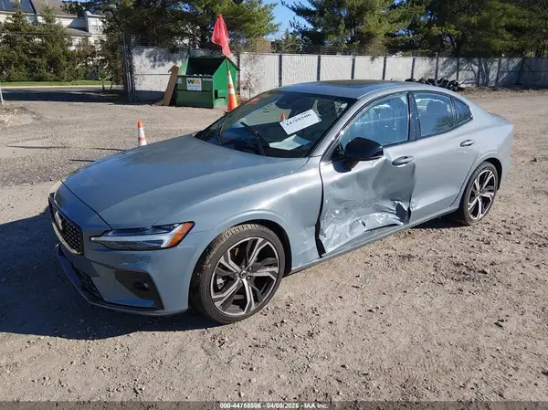 7JRL12TK8RG297365 2024 VOLVO S60 - Image 2