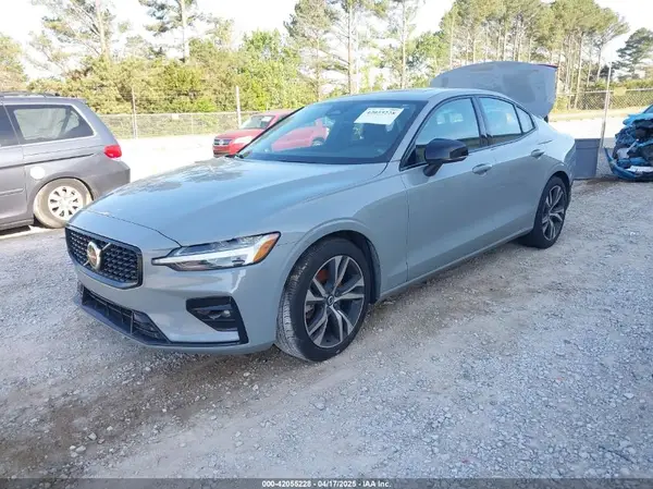 7JRL12TK8RG313547 2024 VOLVO S60 - Image 2