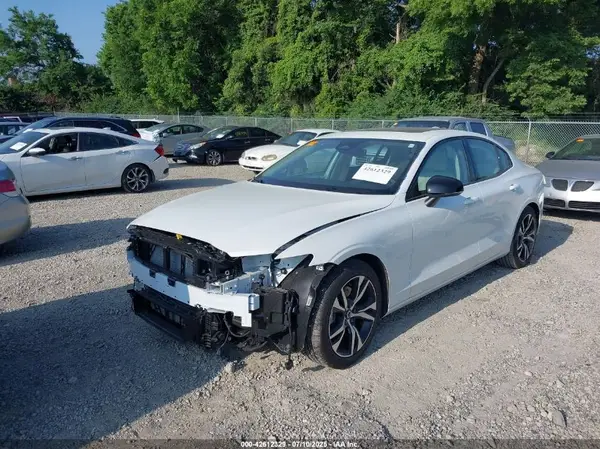 7JRL12TK9RG303982 2024 VOLVO S60 - Image 2