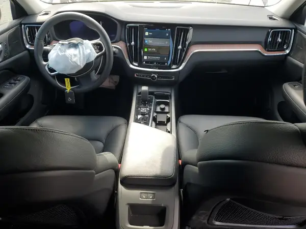 7JRL12TL1RG308991 2024 VOLVO S60 - Image 8