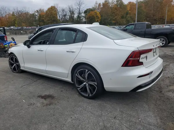 7JRL12TL1RG314385 2024 VOLVO S60 - Image 2