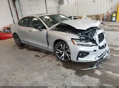 7JRL12TL1RG315715 2024 VOLVO S60