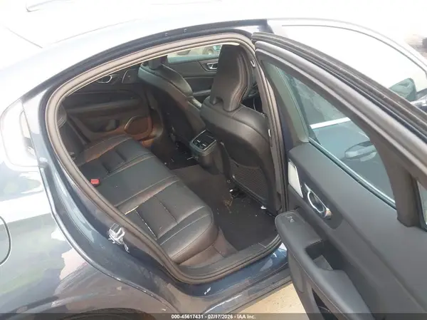 7JRL12TL2NG156150 2022 VOLVO S60 - Image 8