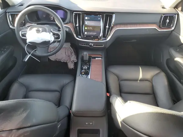 7JRL12TL3RG285763 2024 VOLVO S60 - Image 8