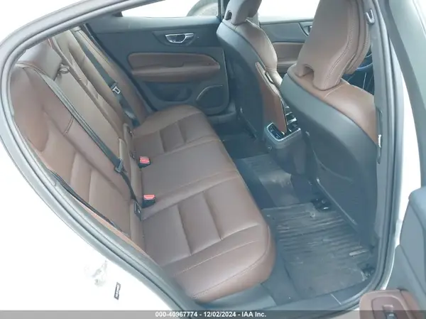 7JRL12TL5NG188137 2022 VOLVO S60 - Image 8