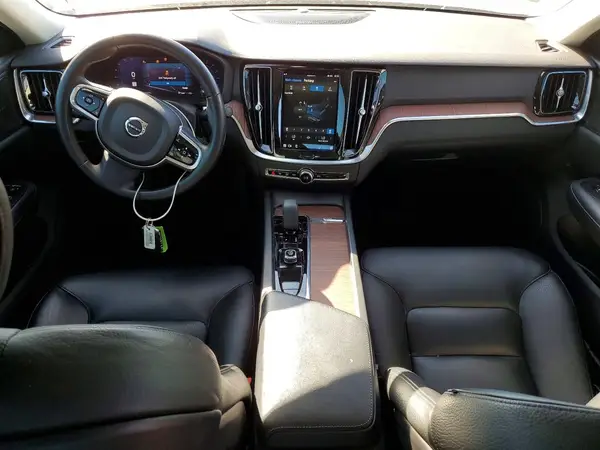 7JRL12TL5RG281214 2024 VOLVO S60 - Image 8