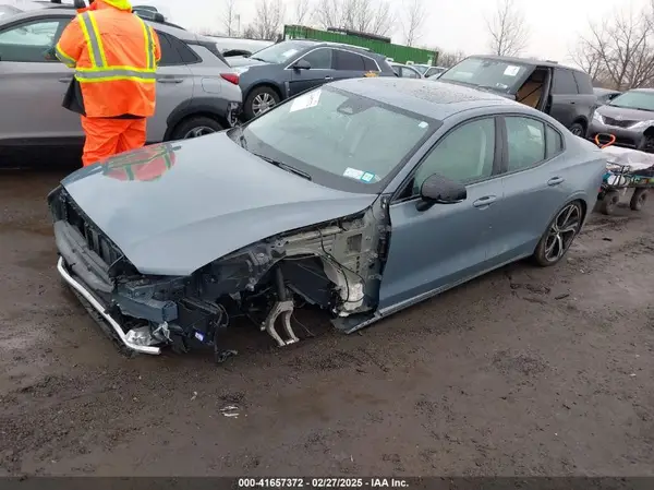 7JRL12TL5RG289457 2024 VOLVO S60 - Image 2