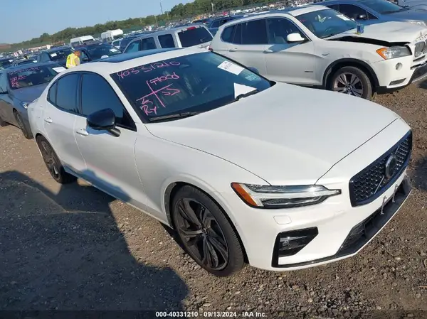 7JRL12TL6RG310347 2024 VOLVO S60 - Image 1