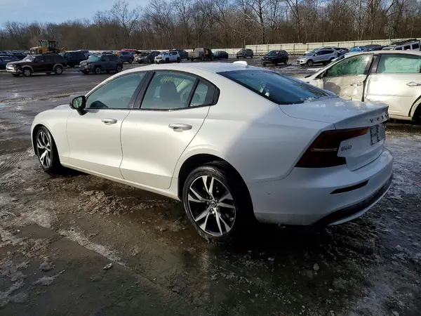 7JRL12TL7RG317632 2024 VOLVO S60 - Image 2