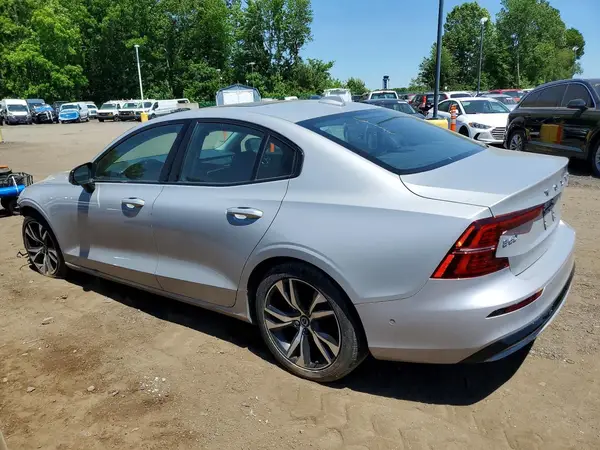 7JRL12TL8RG299531 2024 VOLVO S60 - Image 2