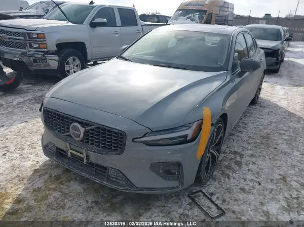 7JRL12TL8RG318028 2024 VOLVO S60 - Image 2