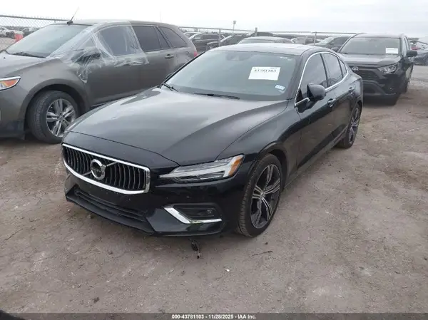 7JRL12TLXNG160544 2022 VOLVO S60 - Image 2