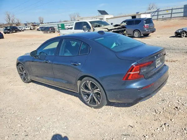 7JRL12TLXRG303594 2024 VOLVO S60 - Image 2