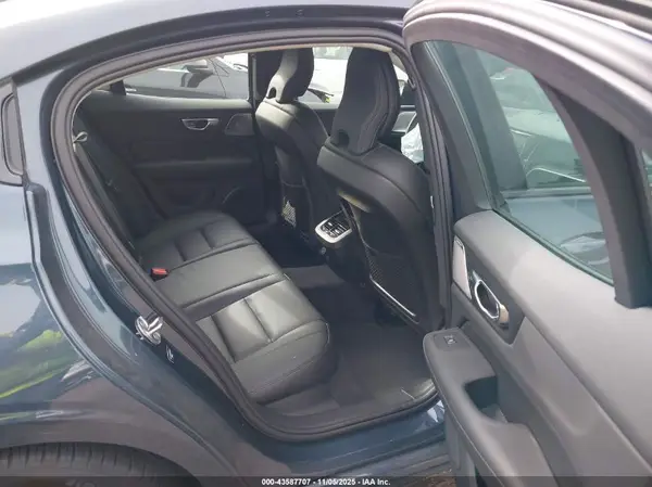 7JRL12TM3RG282872 2024 VOLVO S60 - Image 8
