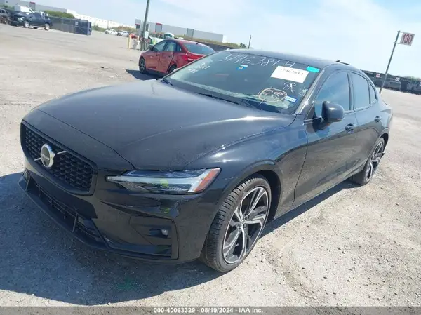 7JRL12TM3RG287165 2024 VOLVO S60 - Image 2