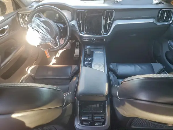 7JRL12TM8NG16232 2022 VOLVO S60 - Image 8