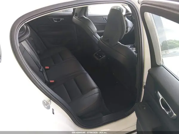 7JRL12TM8RG308141 2024 VOLVO S60 - Image 8