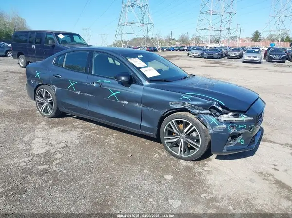 7JRL12TMXNG172122 2022 VOLVO S60 - Image 1