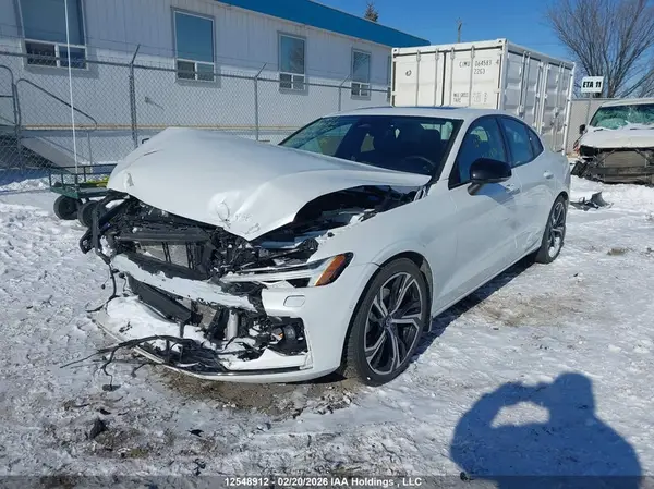 7JRL12TMXRG303930 2024 VOLVO S60 - Image 2