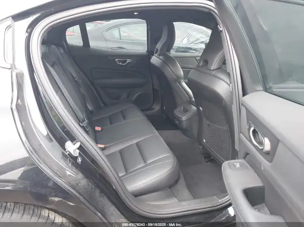7JRL12TT1PG229754 2023 VOLVO S60 - Image 8