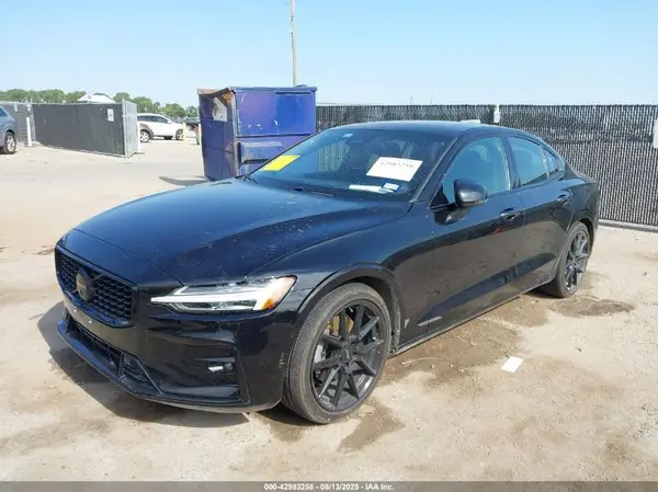7JRL12TT9PG224852 2023 VOLVO S60 - Image 2