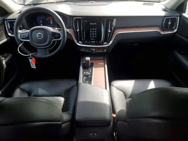 7JRL12TW1PG250176 2023 VOLVO S60 - Image 8
