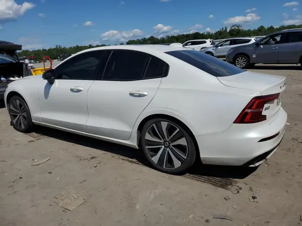 7JRL12TZ0NG161013 2022 VOLVO S60 - Image 2