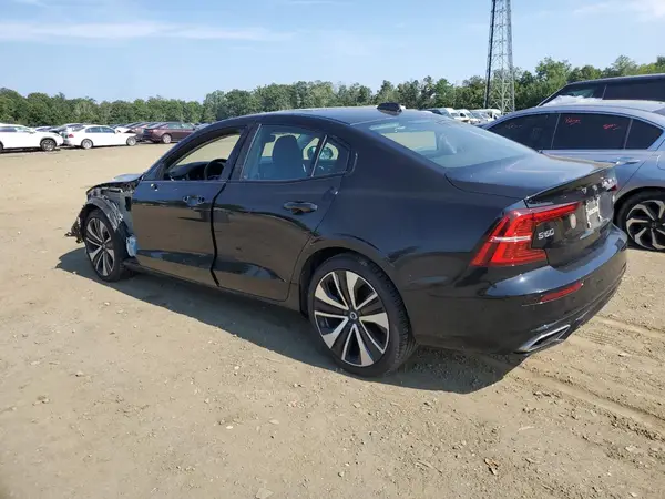 7JRL12TZ1NG160968 2022 VOLVO S60 - Image 2
